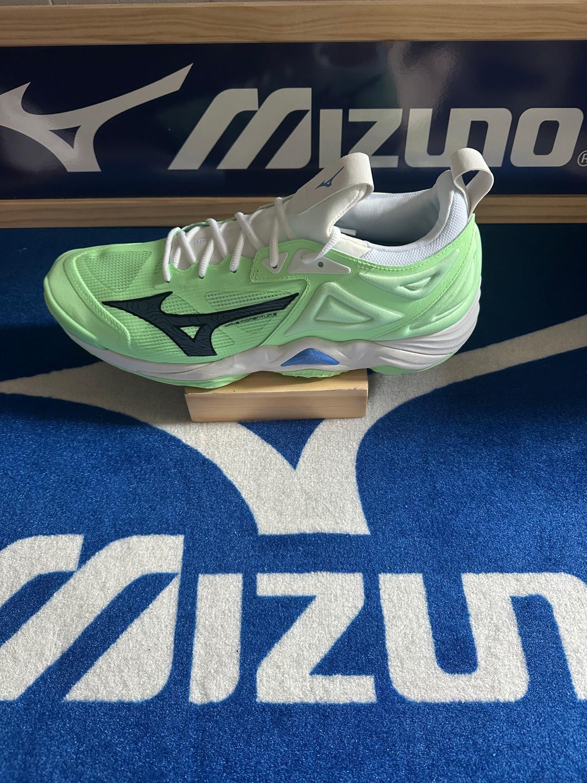 WAVE MOMENTUM 3     GREEN / WHITE