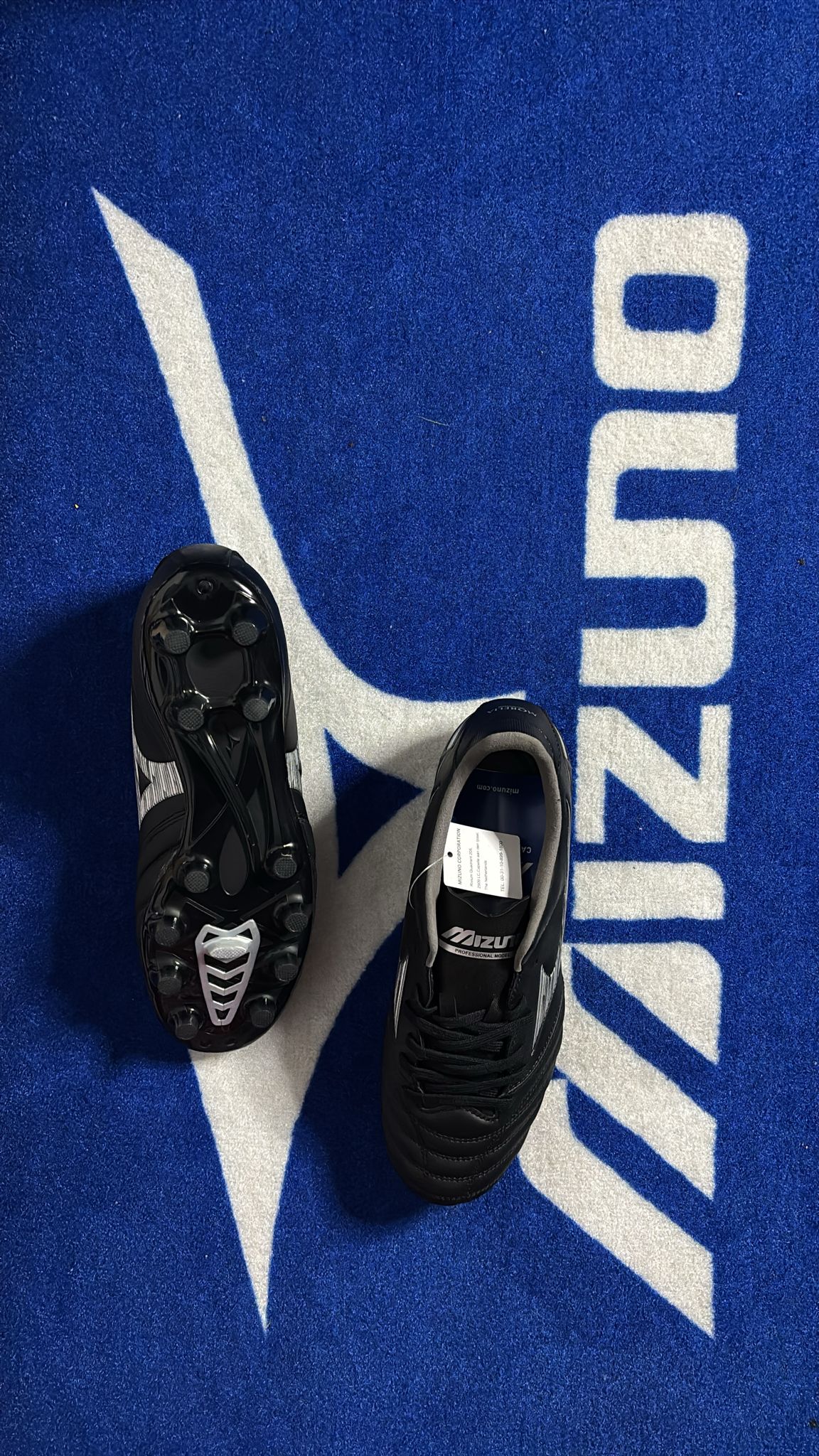 MORELIA NEO IV PRO - BLACK