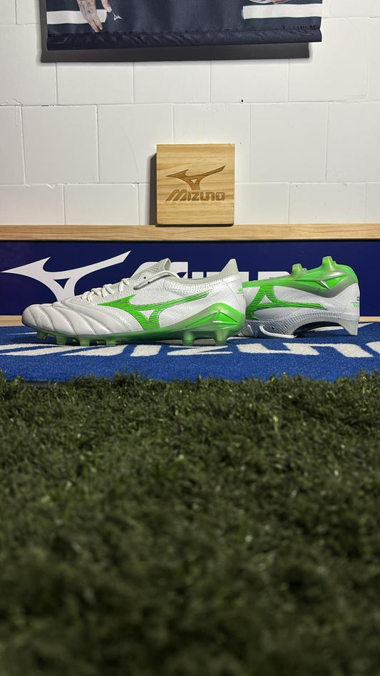 MORELIA NEO BETA JAPAN - White / Green